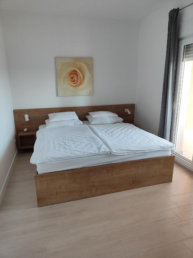 Apartmani Seka Vodice Extérieur photo