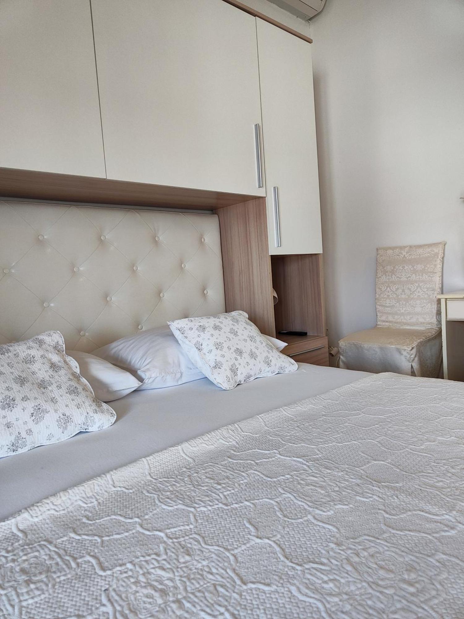 Apartmani Seka Vodice Chambre photo