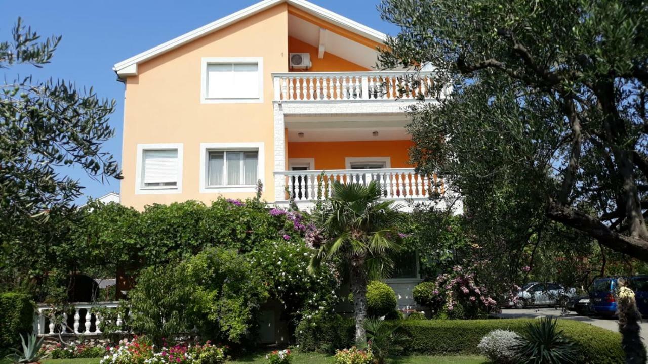Apartmani Seka Vodice Extérieur photo